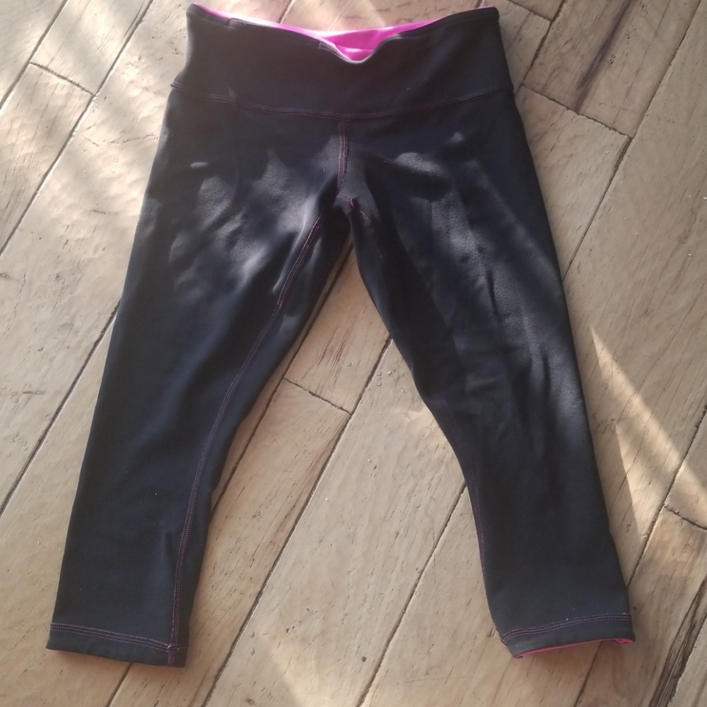 Lululemon Reversible wonder under crops